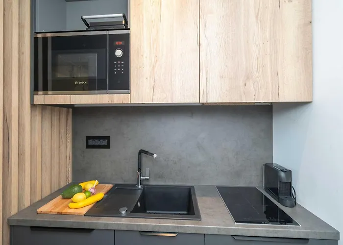 Royale * קאבטאט